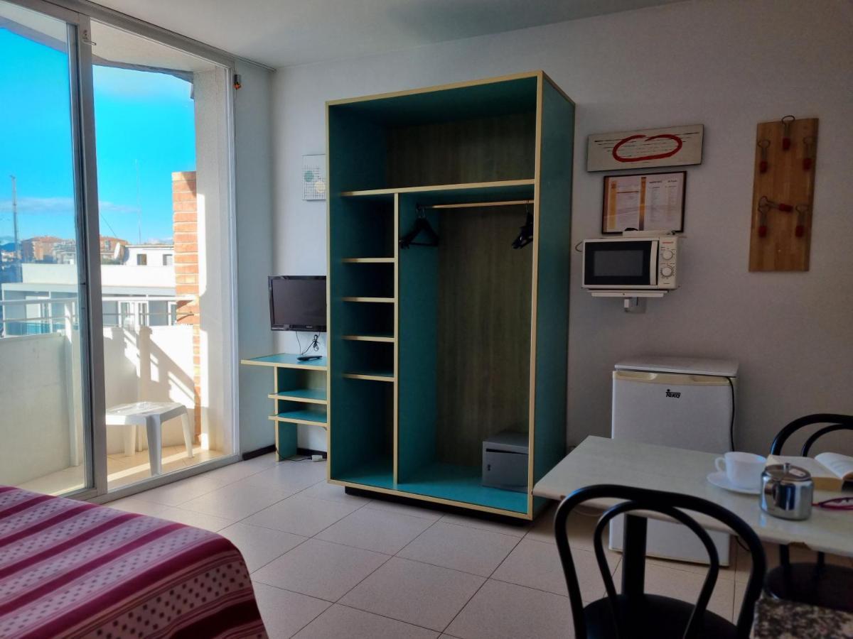 Apartments Lloret Sun リョレート・デ・マル エクステリア 写真